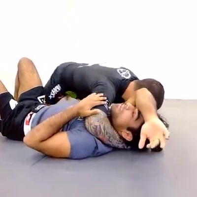 Dillon Danis arm triangle from turtle