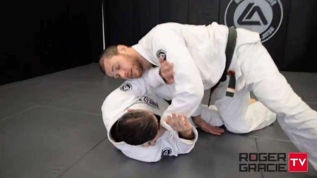 Roger Gracie Guard Pass