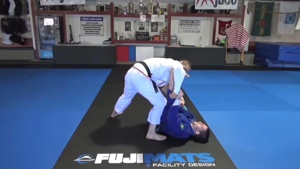 Travis Stevens - Spider Guard Break