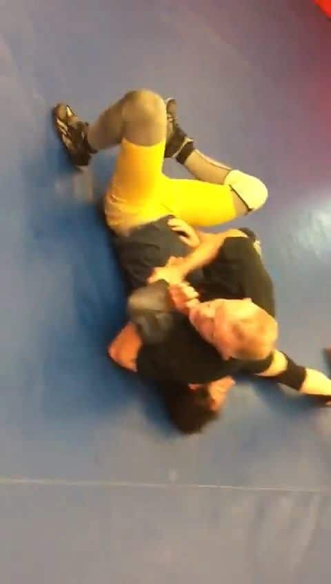 Short Arm Scissors Kimura