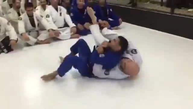 Roberto Godoi - Crucifix to Choke or Armlock Finish