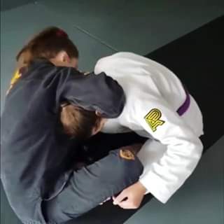 Dominyka Obelenyte - Loop Chokes