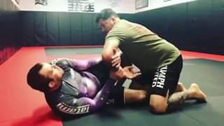 Dean Lister - Double Loop Kimura