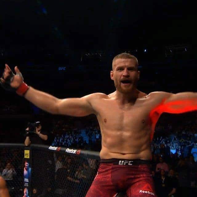 @janblachowicz krok od walki z @jonjones_ufc Efektowne zwycięstwo i rewanż z Cor