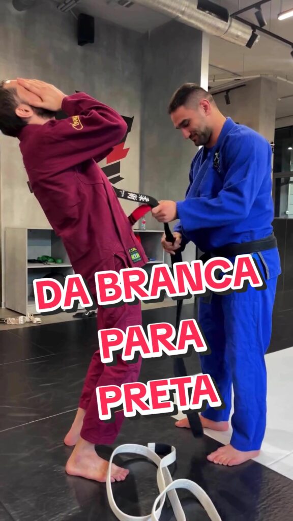 Acorda aí...  Vídeo:  DM ?  Estude Jiu-Jitsu com a  CUPOM: LS10 (LINK AQUI NA B