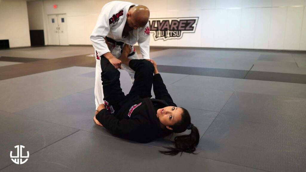 Amazing technique By the Champ  Danielle Alvarez from Danny Alvarez Bjj
  Dallas...