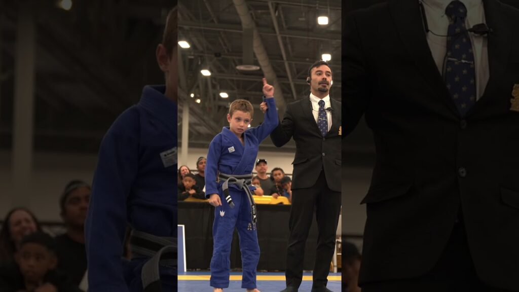 Arm Bar by Jason Simonski at the  @ibjjf Jiu-Jitsu Con 🏆🔥 #jiujitsu #bjj #shorts #atoskids