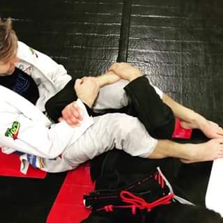 Armbar CounterBack Take by @alex_humenbjj