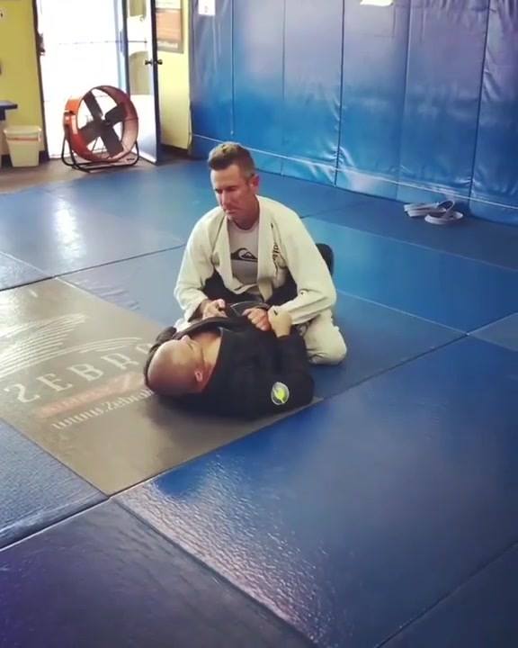 Awesome sweeps by @volfbjj
 Which is your favorite sweep?