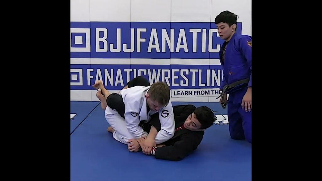 Baratoplata from Closed Guard using Cross Collar Choke by Joao Miyao