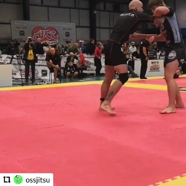 Beautiful flying armbar by Conah Martin.