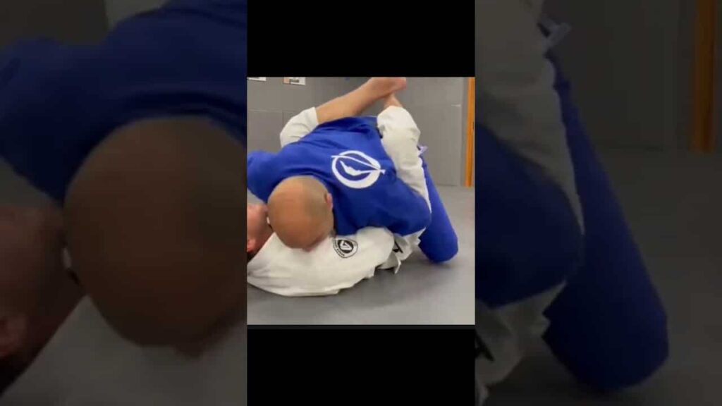 Breaking Opponent's Posture by ROGER GRACIE