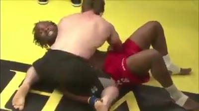 Brutal Kimura escape by Krazy Horse Benett