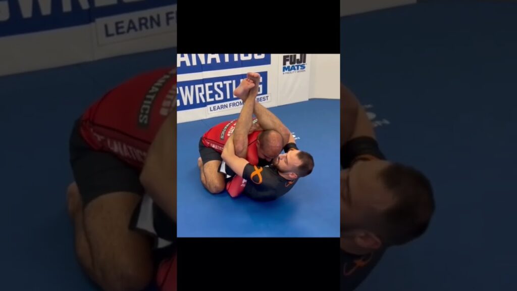 Crazy Adjustment for Triangle Choke AZAMAT AZIGARAMI