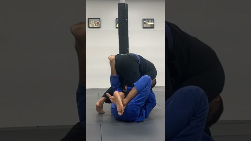 Cross Sleeve Shin on Shin Sweep #bjj #spiderguard #bjjtechniques