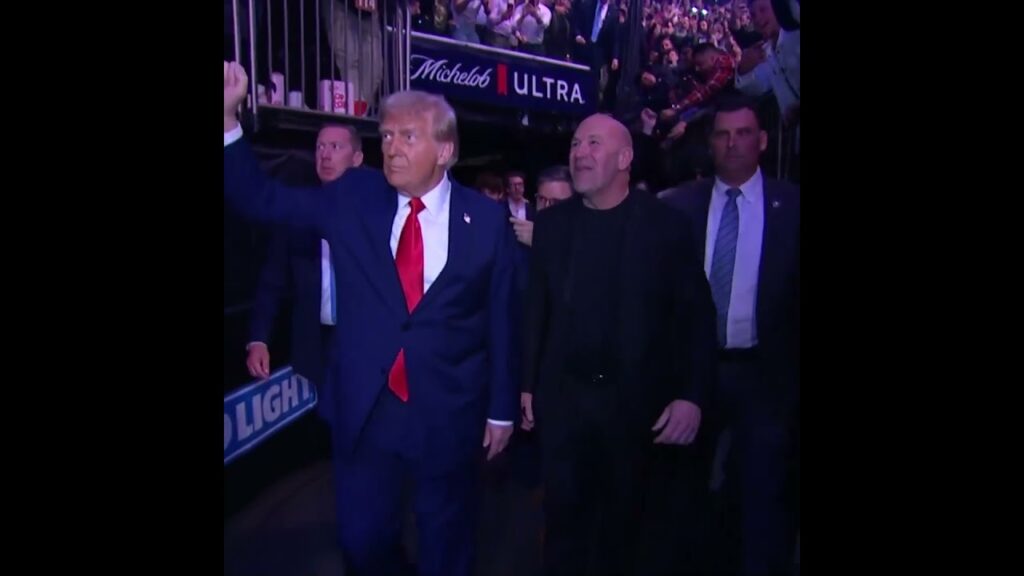 DONALD TRUMP IS IN THE BUILDING 📣 #ufc309