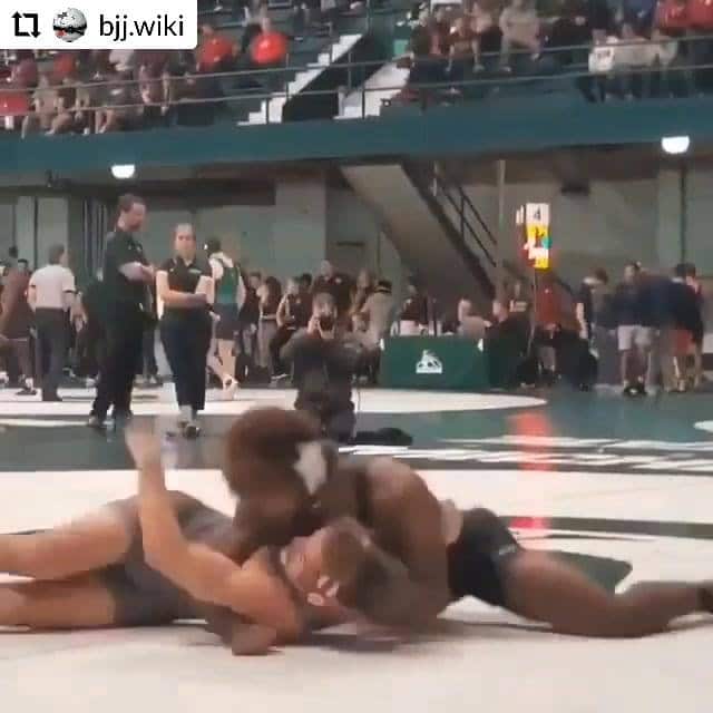 Double leg to hip throw, by Cameron Caffey.
 @bjj.wiki