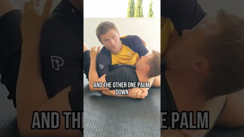 Follow for more BJJ techniques! #bjj#yoga#yogaforbjj#mma#training#warmup#athlete#stretch#2023