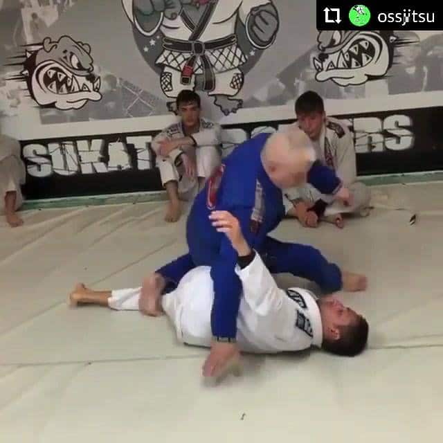 Great passing into armbar drill by Samuray Ledesma.