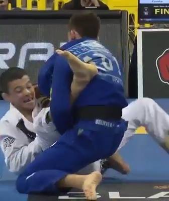 Gui Mendes Ankle Picks