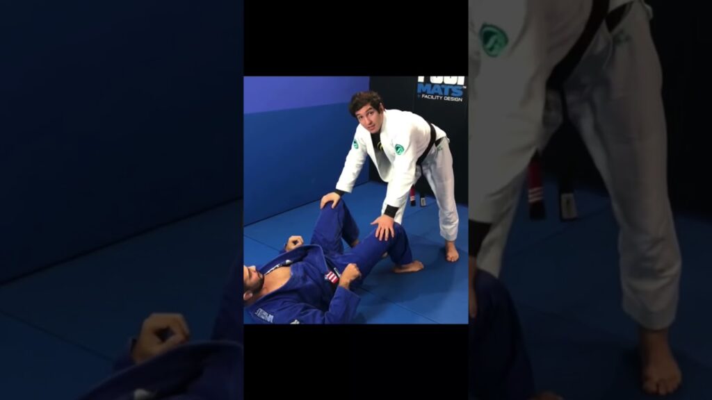 Head Down and Hips Up to Pass Any Guard in Jiu Jitsu by LUCAS LEPRI