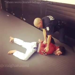 How Good Is Your Headlock Defense?