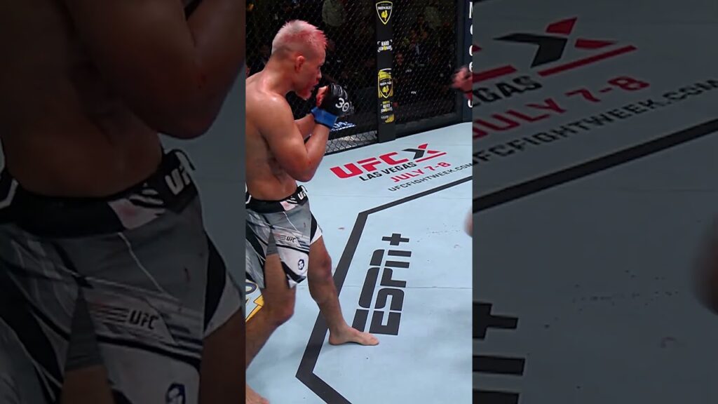 How did Brener pull off this comeback?! 😱🔥#ufcabudhabi