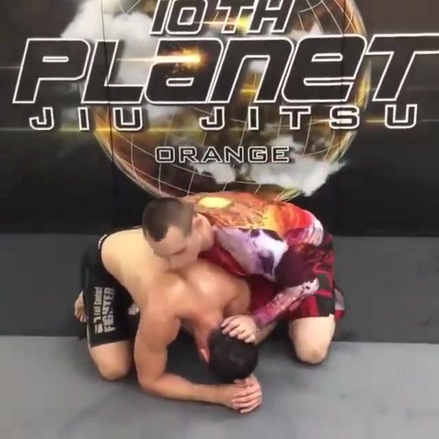 How to make your D'Arce Choke Super Tight by  @drcoachwes