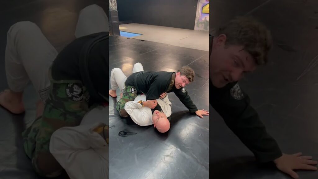 Is this the WORST cross choke from mount?