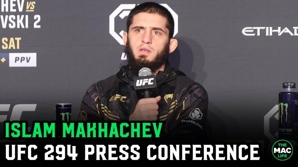 Islam Makhachev reacts to Alexander Volkanovski Head Kick KO | UFC 294 Post Press Conference