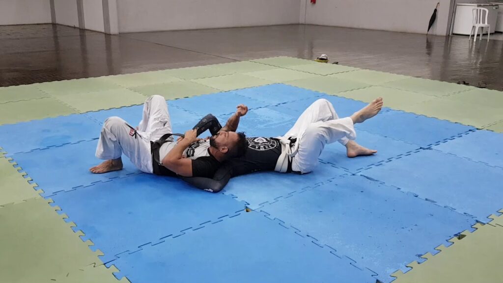 JIU JITSU DE RUA SITUAÇÃO REAL FEU BJJ