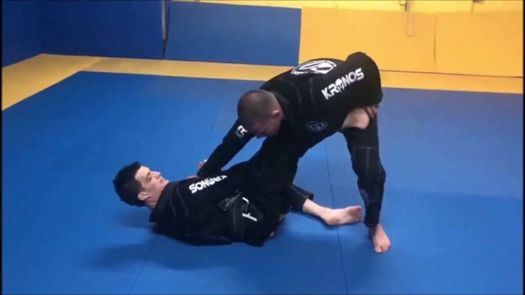 Jiu-Jitsu: 3 passagens para vencer a worm guard na academia Kronos