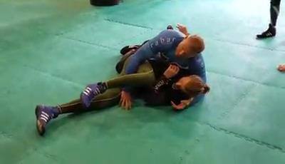 Josh Barnett - Guard break to cradle