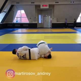 Judo 柔道 Ne waza 寝技  Fuente: Andrey Martirosov