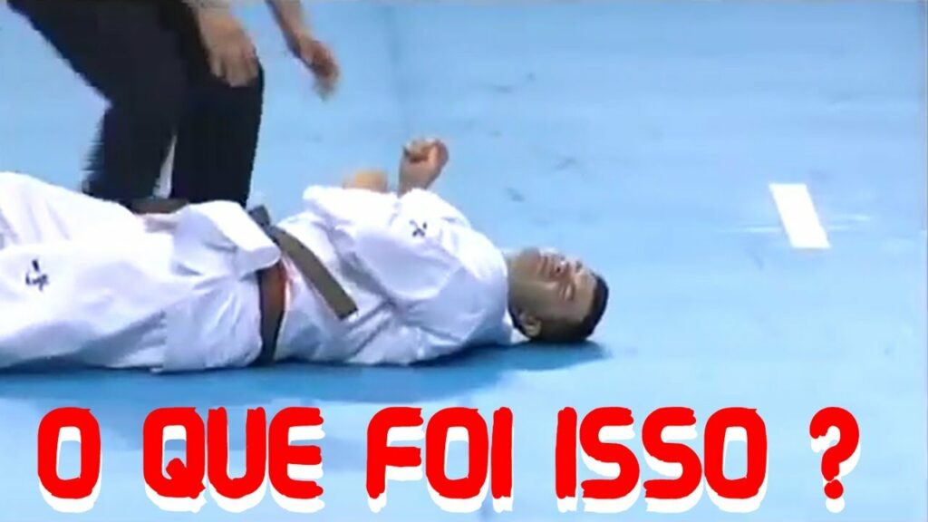 KARATEKA NINJA DO KYOKUSHIN DETONA COM SEU OPONENTE