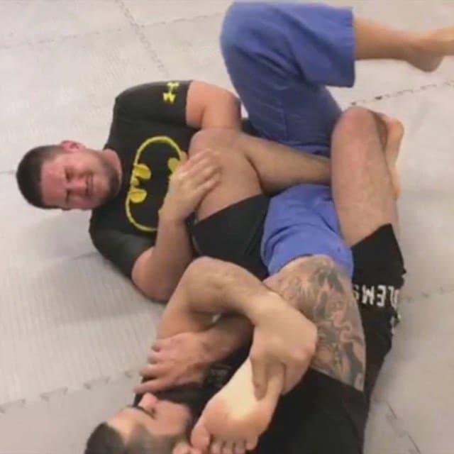 Kill DLR Guard and Ends with Cross Ashi Garami Kneebar @abelbjj