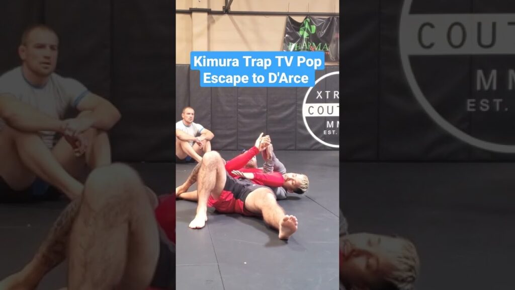 Kimura Trap TV Pop Escape to D'Arce