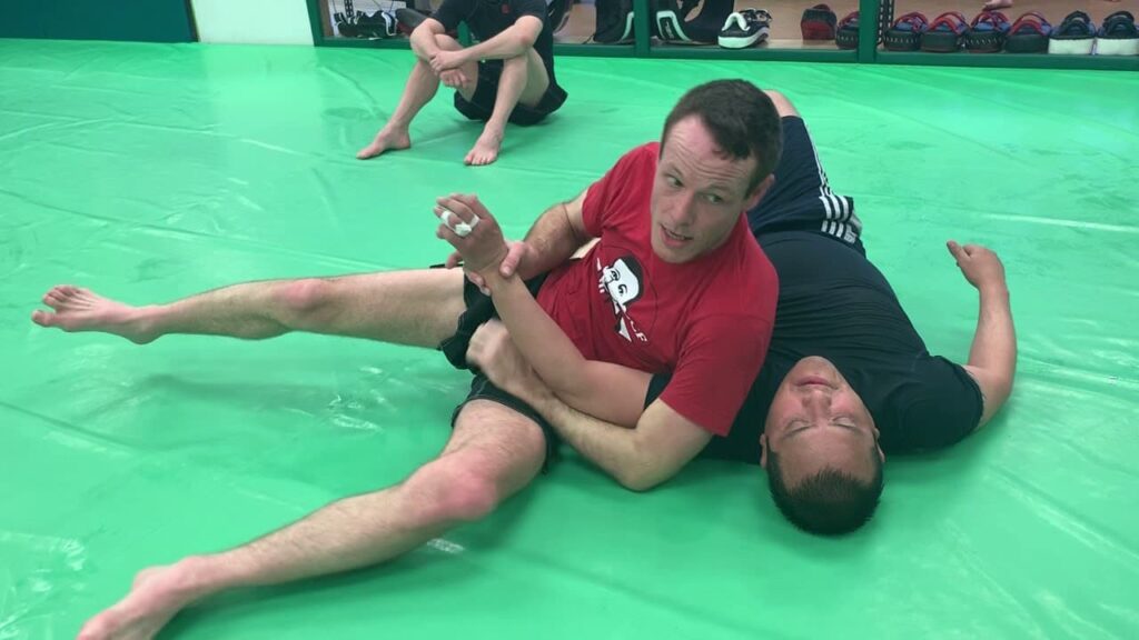 Kimura from Turtle (from the Guard Pass) and Straight Armbar finish