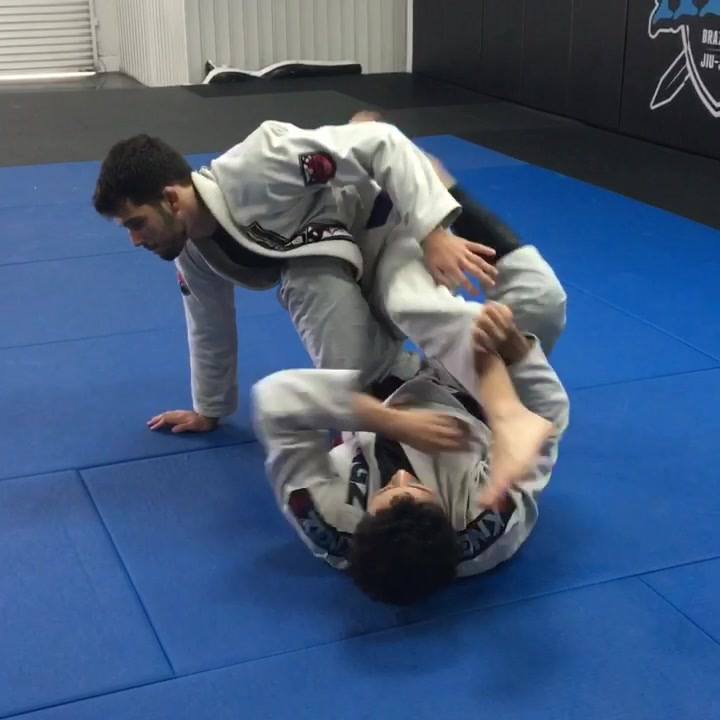 Knee shield > Modified Single Leg X > Hip Drag to the Back, by Dominique Be...