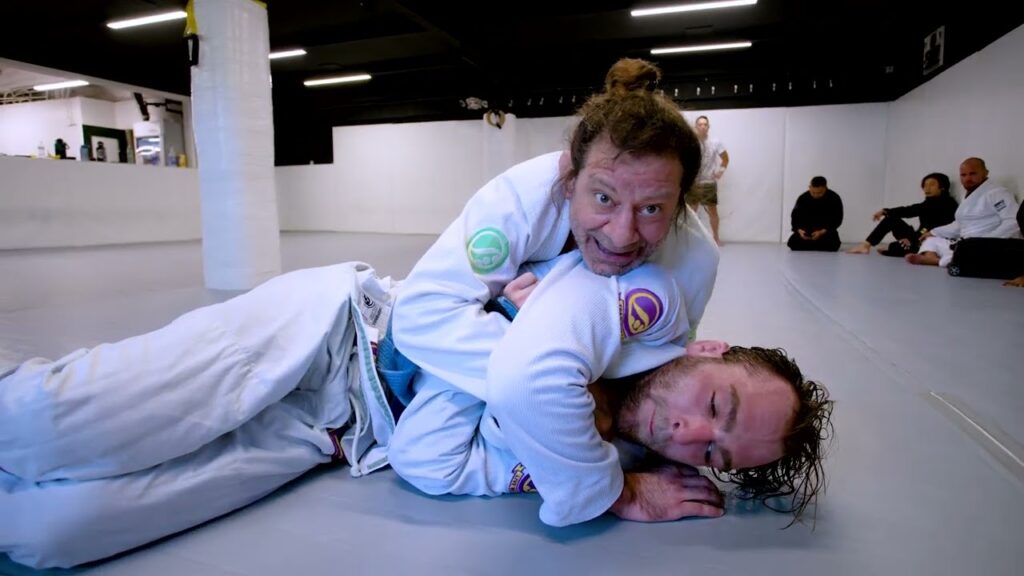 Kurt Osiander's Move of the Week - Open Guard Pass to Choke