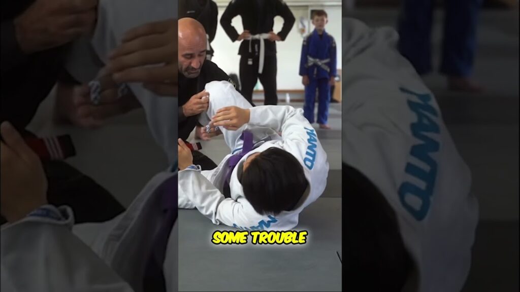 Leg Weave Half Guard Pass #bjj #jiujitsu #brazillianjiujitsu