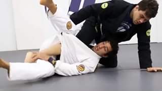 Lucas Lepri showing some magic to counter those worm guards