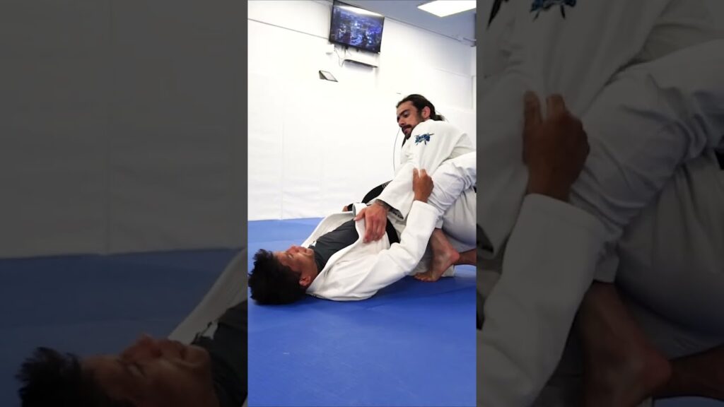 Lucas Pinheiro Overhead Sweep