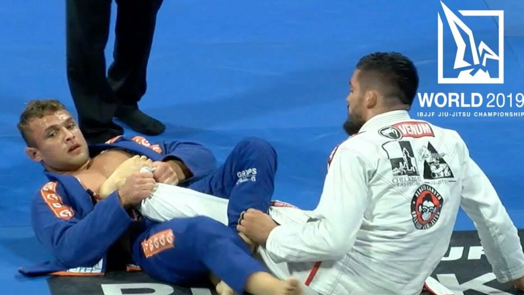 Lucas Valente VS Renato Canuto / World Championship 2019