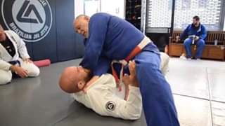 Mauricio Gomes - Knee on Belly Attacks