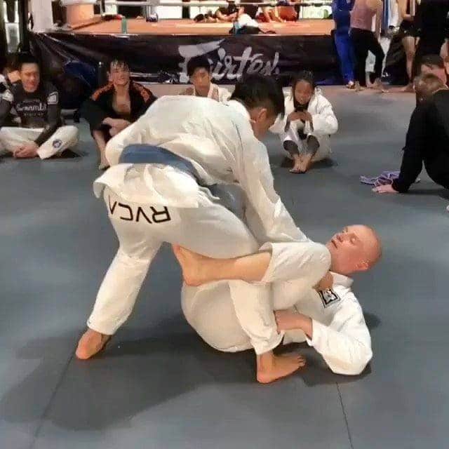 NAME THIS SWEEP! @moka.team443 Spaghetti bjj @spaghettibjj Tommy Pulkkanen