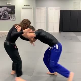 Nice single leg to back by uflackerbjj
 Here is one of my favorite single leg att...