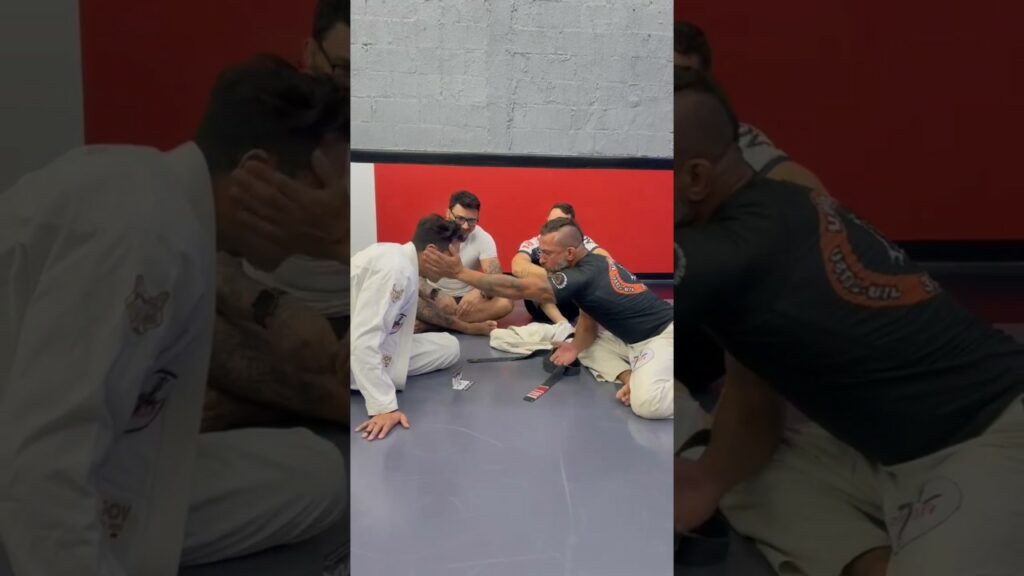 O poder da faixa preta e a 5° série eterna #bjj #jiujitsu