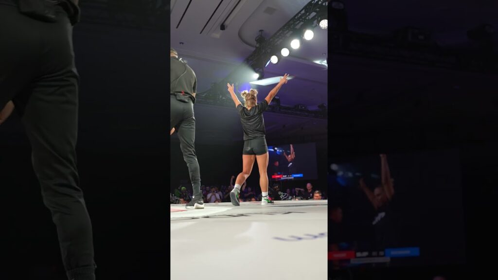 Paige VanZant gets her first power slap win!! 🏆 #powerslap8