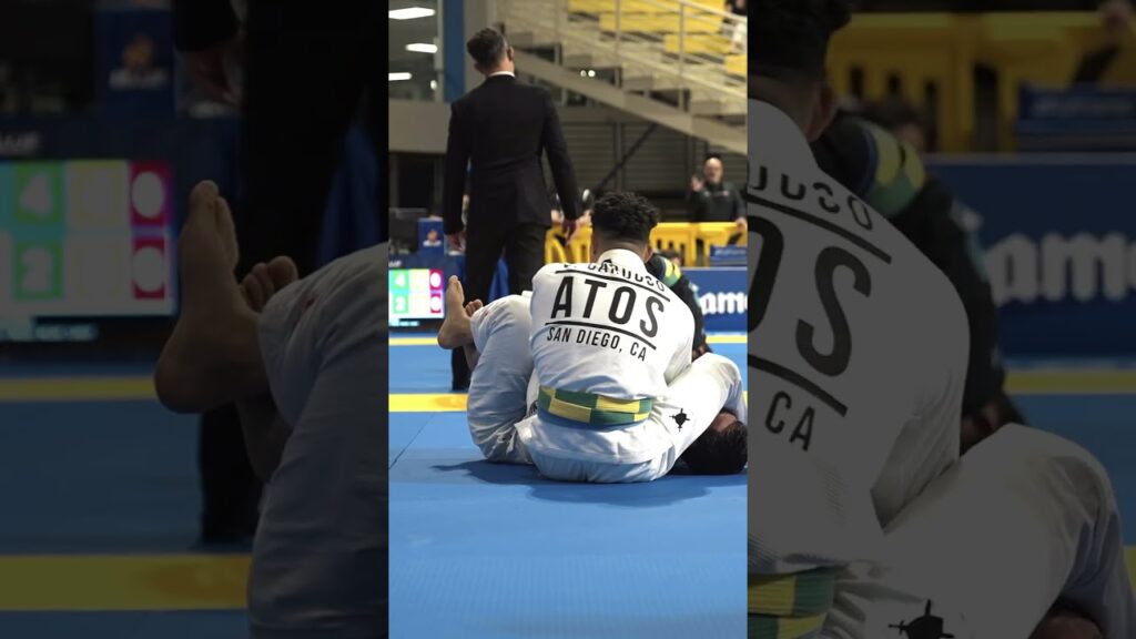 Pass + Arm Bar 👌🏽 by Steffano Cavalcante at the 2024 #IBJJF Worlds #shorts #jiujitsu #bjj